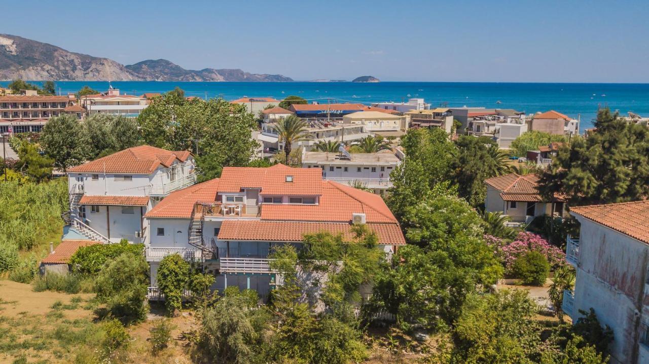Villa Daizy Boutique Apartments Лаганас Экстерьер фото