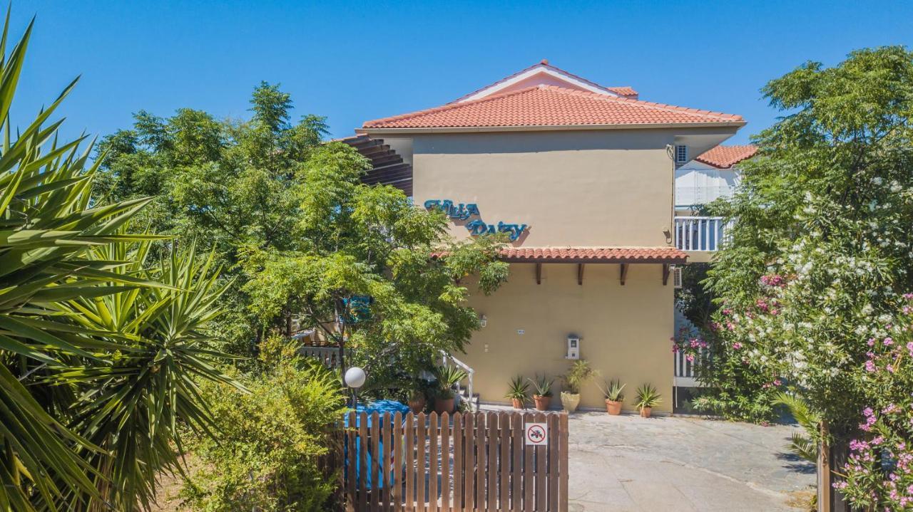 Villa Daizy Boutique Apartments Лаганас Экстерьер фото
