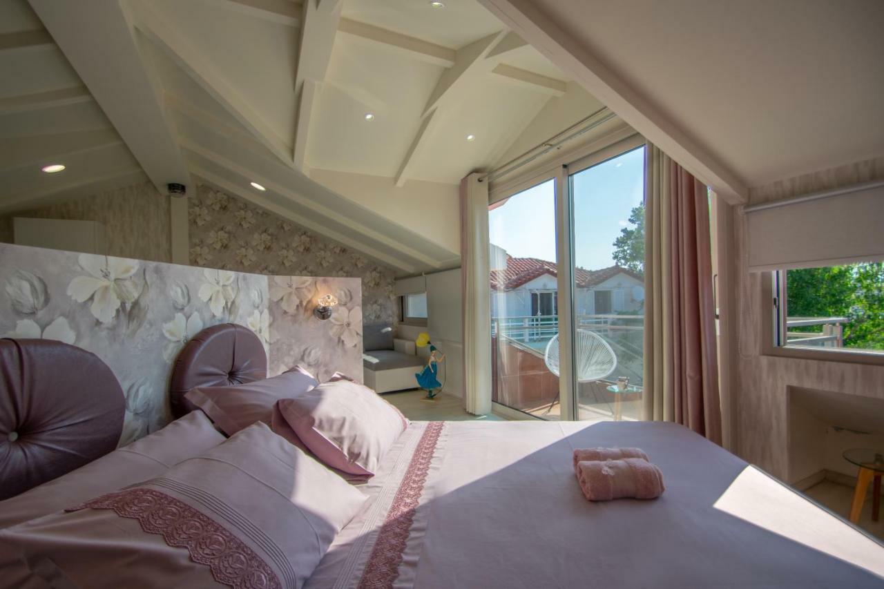 Villa Daizy Boutique Apartments Лаганас Экстерьер фото