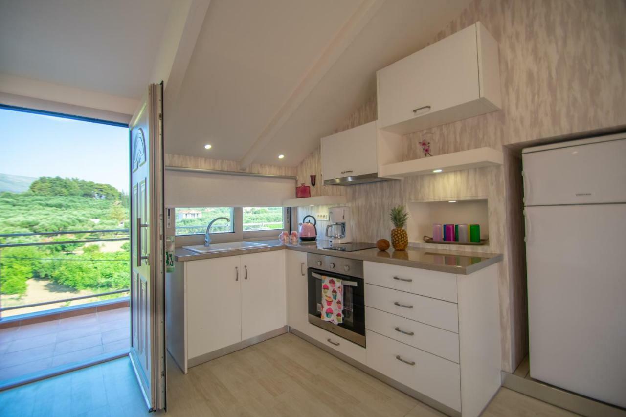 Villa Daizy Boutique Apartments Лаганас Экстерьер фото